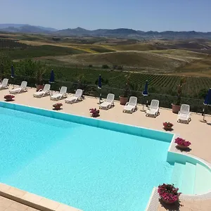 Vakantieboerderij Wine, Sirignano (Palermo)
